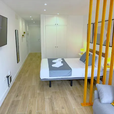 Evans Realty Bl Estudio Lujoso & Vistas Al Mar * Torremolinos